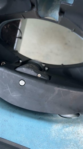 2020 Hobie Mirage Pro Angler12 360 I need help with this noise