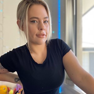 MandyLeeLive - Twitch