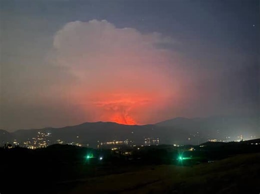 PNW Continues To Burn. Dozer Rollover, Engine Rollover, Tree Strike Update, And Thinking On Your Feet On The Fireline.