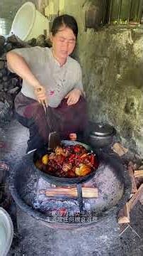 🍲You never know what's next. Home-style mixed stew with pork belly, I'm reluctant to eat it.