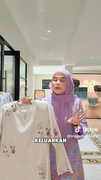 Anggun Cotton: Kurung Natasya Collection