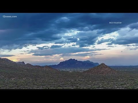 Monsoon storm cell moves across Apache Junction with more storms on the way
