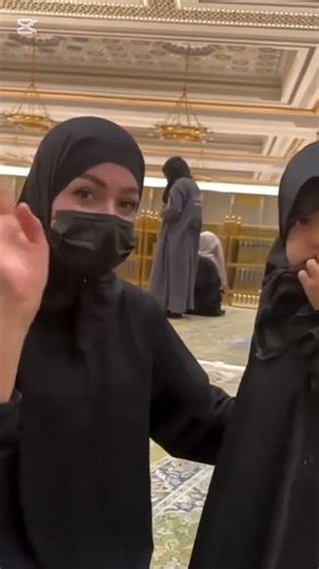 Little Princess Playing in Haram | Hajj 2026