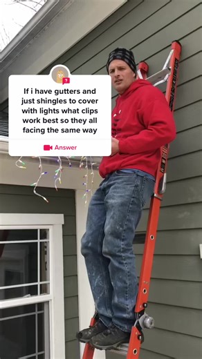 #answer to @cindy romaguera how to install lights along rhe gutters with gutter guards #christmas #christmaslights #christmaslightclip #fyp