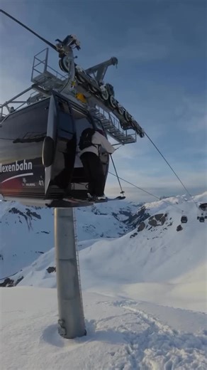 GoPro DE | AT | CH on Instagram: "Top 5 Videos 2025 - #4 🏆 #GoProSnow Challenge Gewinner @david.meierr. 🚁 @jonathan_kainzner @goprosnow @goprode #GoProDE #GoPro #Ski #Skiing #Stunt #Powder #POV"