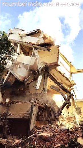Powerful Excavator Destroys Building in Seconds | Extreme Demolition!🏠💪🔥