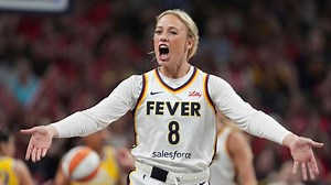 From basketball to body slams: Sophie Cunningham gets women's wrestling offer