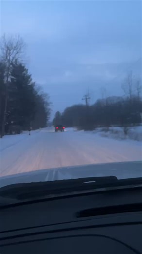 I lost control 🤷#fyp #2000s #ford #73powerstroke #shitbox | Ford