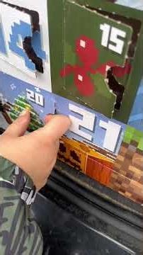20 Dicembre #adventcalendar #natale #christmas #unboxing #legami #caffeluxe #minecraft #kinder