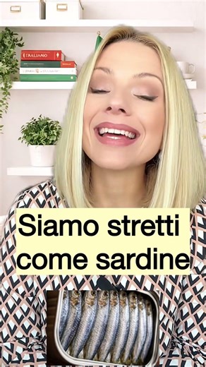 🇮🇹SIAMO STRETTI COME SARDINE #italianlessons#italianotips#italianteacher #μαθαινωιταλικα #italiano