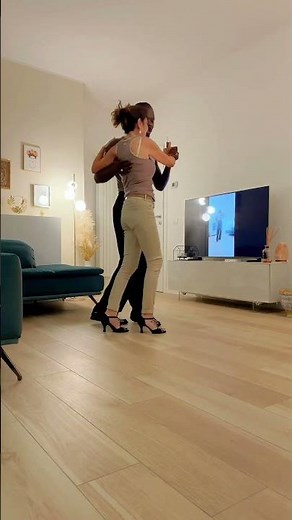 Manuela | 🇮🇹 | Private Dance Lesson with Dr Kizomba in Italy! [ Repost ]