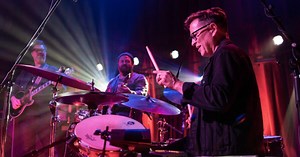 Krasno/Moore Project Debuts Outside Philly With Covers, Special Guest Danny Mayer [Photos/Videos]