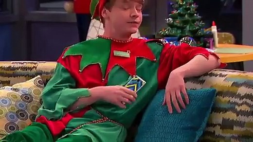 Austin and Ally Season 4 Episode 18 Santas & Surprises