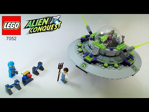 LEGO ALIEN CONQUEST - UFO Abduction (Set 7052 Speed Build Instructions)