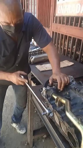 Engine Disassembly Tips for Beginners