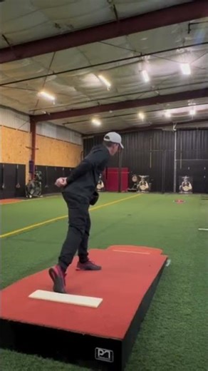 Pitching Tip: Master the Stretch