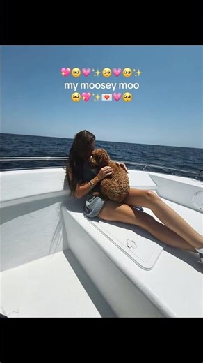 girls who get it, get it🐾🥺✨ #doodle #goldendoodle #dogshorts #dogmom #relatable #justagirl