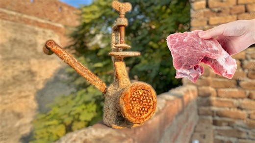 Antique Meat Grinder Restoration | Mouse Trap TV