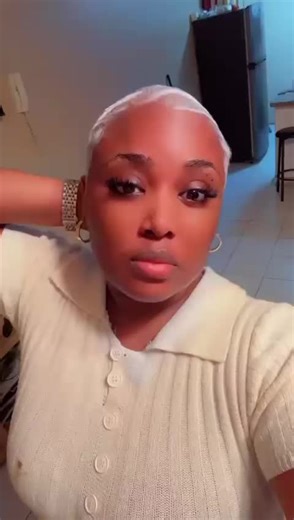 In a world full of frontals I’d rather be a bald blonde🥰#platinumblonde #fyppppppppppppppppppppppp #platimumpixie #fypシ゚viral #bahamiantiktok🇧🇸