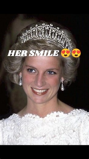 Princess Diana’s most beautiful smiles ❤️❤️