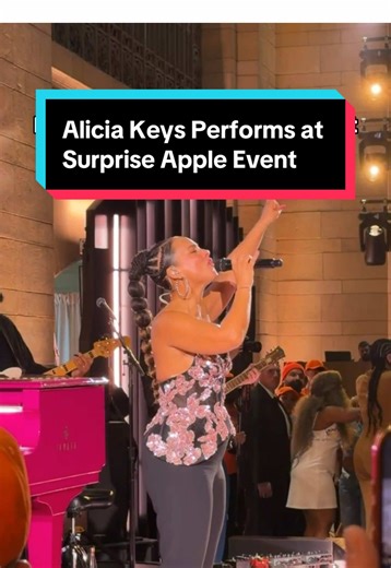 Our @Bridget Carey just casually living the dream. #apple #aliciakeys #grandcentral #newyork