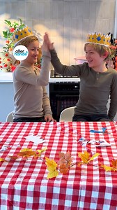 Plot twist: je kookt niet alleen als een prins(es)… je ziet er ook zo uit. Vouw de sleeve van je verspakket om tot een kroontje en voilà: keuken royalty unlocked 👑✨ | Albert Heijn België