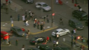 404K views · 4 comments | Dozens of people were caught on video looting a Target store in Minneapolis amid the protests over the death of George Floyd. More: https://asnn.prod.ewscripps.psdops.com/news/national/target-store-looted-as-george-floyd-protests-continue-in-minneapolis | Scripps National News | Facebook