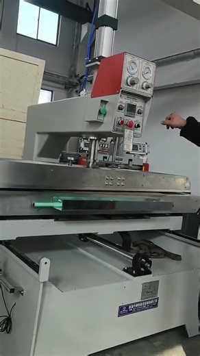 Tonglian rolling machine with taper-test before shipping out