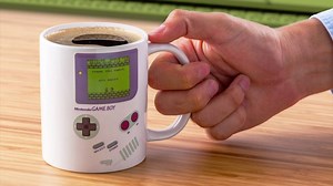 8.3K views · 5 comments | Power up your morning coffee☕. This fun mug has the motif of a classic Game Boy game printed on both sides. Fill it with a warm beverage and watch the two ‘screens’ light up in the motif of a retro game. The ideal gift for any thirsty gamer. Check it out -> https://goo.gl/LkGGTq | COOLSTUFF | Facebook