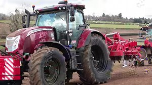 In this video, we look at the new McCormick X7.621 tractor on demo from HJR Agri Ltd. Tom chats to James Pennington, who gives us his opinion of the machine from a farmer's point of view. Salesman, Dan Roberts also gives us an insight into the new features of this tractor. | GRASSMEN