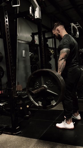 ARC Post 18: RDLs, Benefits: Increased muscle growth due to long-range tension, enhanced glute strength due to hip mechanics, & increased lower back strength. #fyp #viral #gym #fitness #gymtok