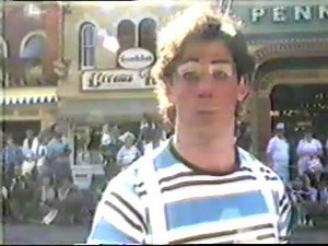 Let's take A Trip to Disneyland in 1986! What was the park like? Historic Footage of a bygone time