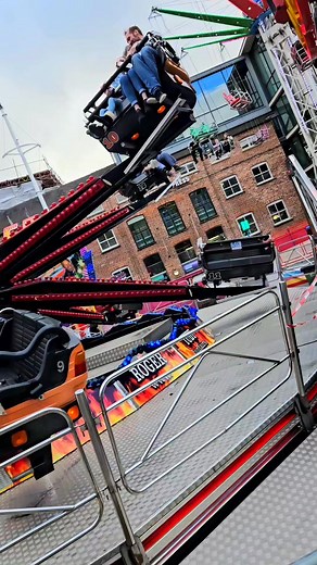 Who else loves a good ride on a Frog Hopper? 🐸😉 #crazyhopper #froghopper #leedsvalentinesfair #leeds #valentinesfair #funfair #valentines #valentines2024 #reelsfb #reelfb #fbreels #fbreel #reels #reel #shorts #short #reelsfeed #feedreels #viral #fyp #foryou #fypage #fypシ゚ #fypageシ #fypシ゚viralシ #fypシviralシ2024 #tpi #themeparkinsanity | Theme Park Insanity