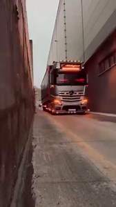 Amazon.com: Devil Eyes Light for Cars, Windshield Flex LED Display, Programmable Colorful Eye Lamp Soft Screen for Windows (4 * 13.7in) : Automotive