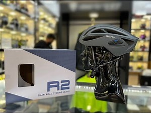 The Sena R2 Cycling helmet!