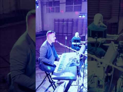 PARTITÚRA / Párizsban szép a nyár / #élőzenemindenkinek