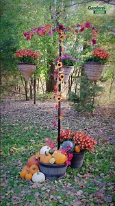 The GardensUP Harvester Pole – Grow, Hang, Create!