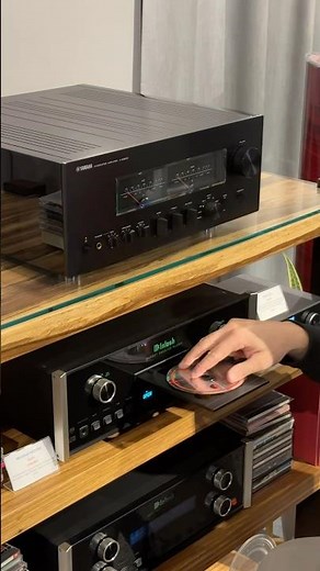 Yamaha A-S3200, Sonus faber Amati 5G, McIntosh MCD301 e Van Den Hul CS122 #audiocostruzioni