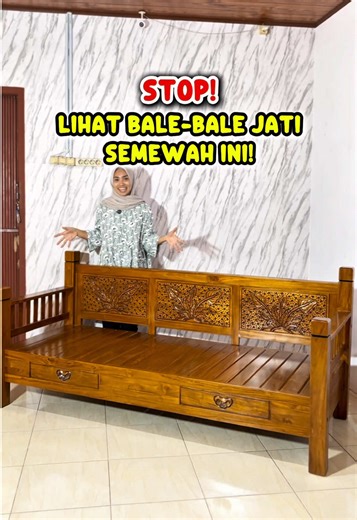 Lagi cari furniture yang nyaman, awet, dan elegan untuk ruang tamu atau teras? Bale-bale kayu jati ini bisa jadi pilihan terbaik! Dibuat dari kayu jati solid, finishing rapi, konstruksi kokoh, dan desain minimalis modern yang bikin ruang makin estetik. Cocok untuk santai, ngobrol, hingga difoto—karena tampilannya benar-benar premium. Yang suka nuansa natural tapi tetap mewah, ini wajib masuk wishlist! 🌿✨ #balebaleminimalis #furniturejati #balebale #interiorminimalis #balebalejati