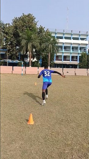 Shuttle Run For Football. #gopisk #football #practice #shorts