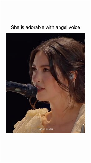 She is adorable with angel voice ✨ | Gracie Abrams - That’s So True | Lyrics