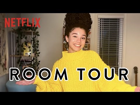 What Does Malia Baker's Room Look Like? ✨ The Baby-Sitters Club | Netflix After School