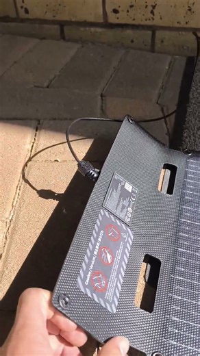 charging my Ecoflow river 2 using ecoflow 45w portable solar panels #solarenergy #portablebattery