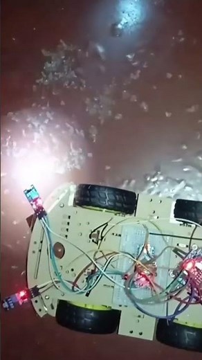 #light following robot using arduino #robotics #arduinoproject #engineeringprojects