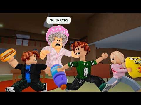 ROBBING GRANDMA - ROBLOX Dont Wake Grandma! 🤫 FUNNY MOMENTS