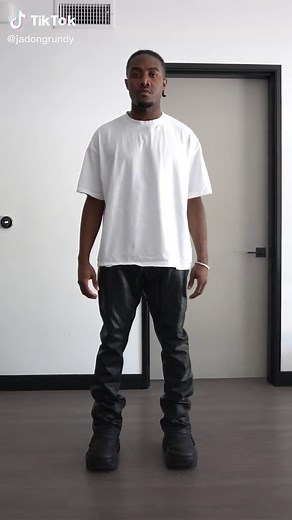 How To Wear the YEEZY GAP BALENCIAGA Dove Hoodie #yeezy #kanye #kanyewest #balenciaga #grwm #getreadywithme #OOTD #mensfashion #style #mensstyle #fyp #foryoupage