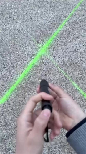 Innovative Green Laser Level for Accurate Construction