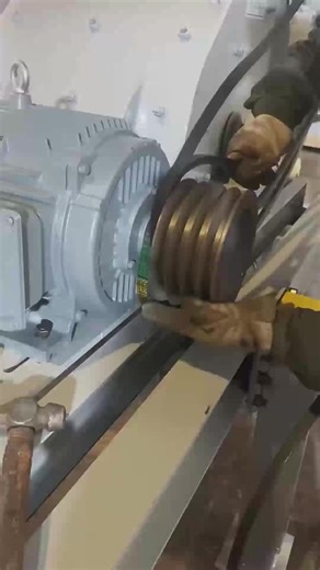 Workshop such as fabrication, assembly, repair, and testing with precision. and safety systems that allow workers and trainees to perform operations. #workshop #technology #diy #technique #steelwork #welding Wo1a.4530 | Work 2M