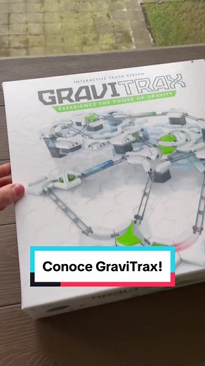 Descubre GraviTrax: Innovación en Circuitos de Canicas