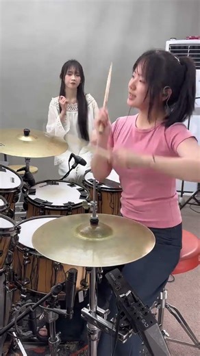 Silent Drum Lesson – Just Play 🔁 #shorts